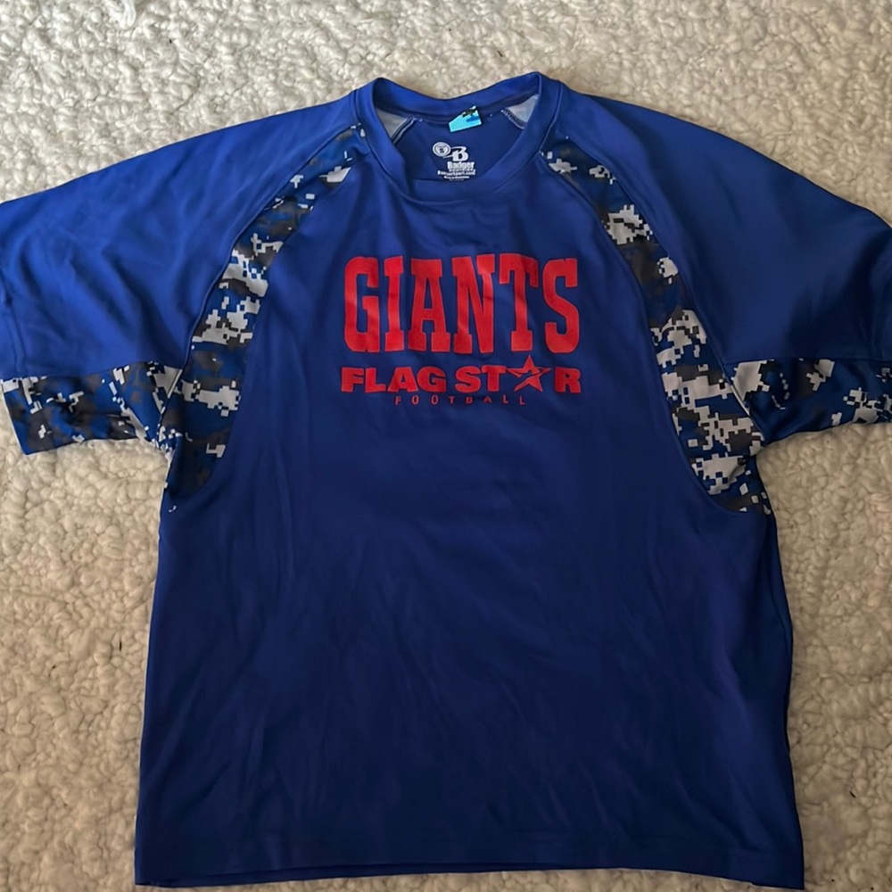 Giants t shirt
